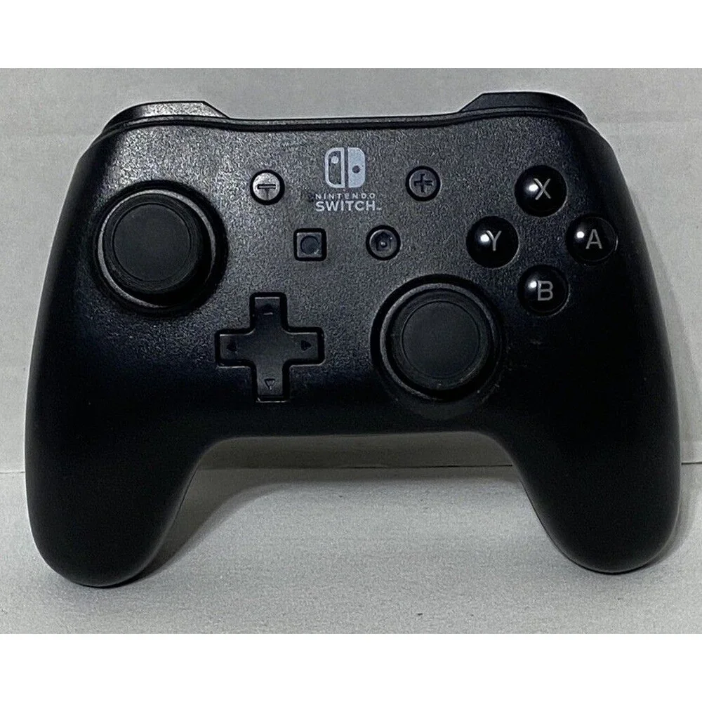 Nintendo Switch  PowerA Controller - Black 2019 Model 1511370-01